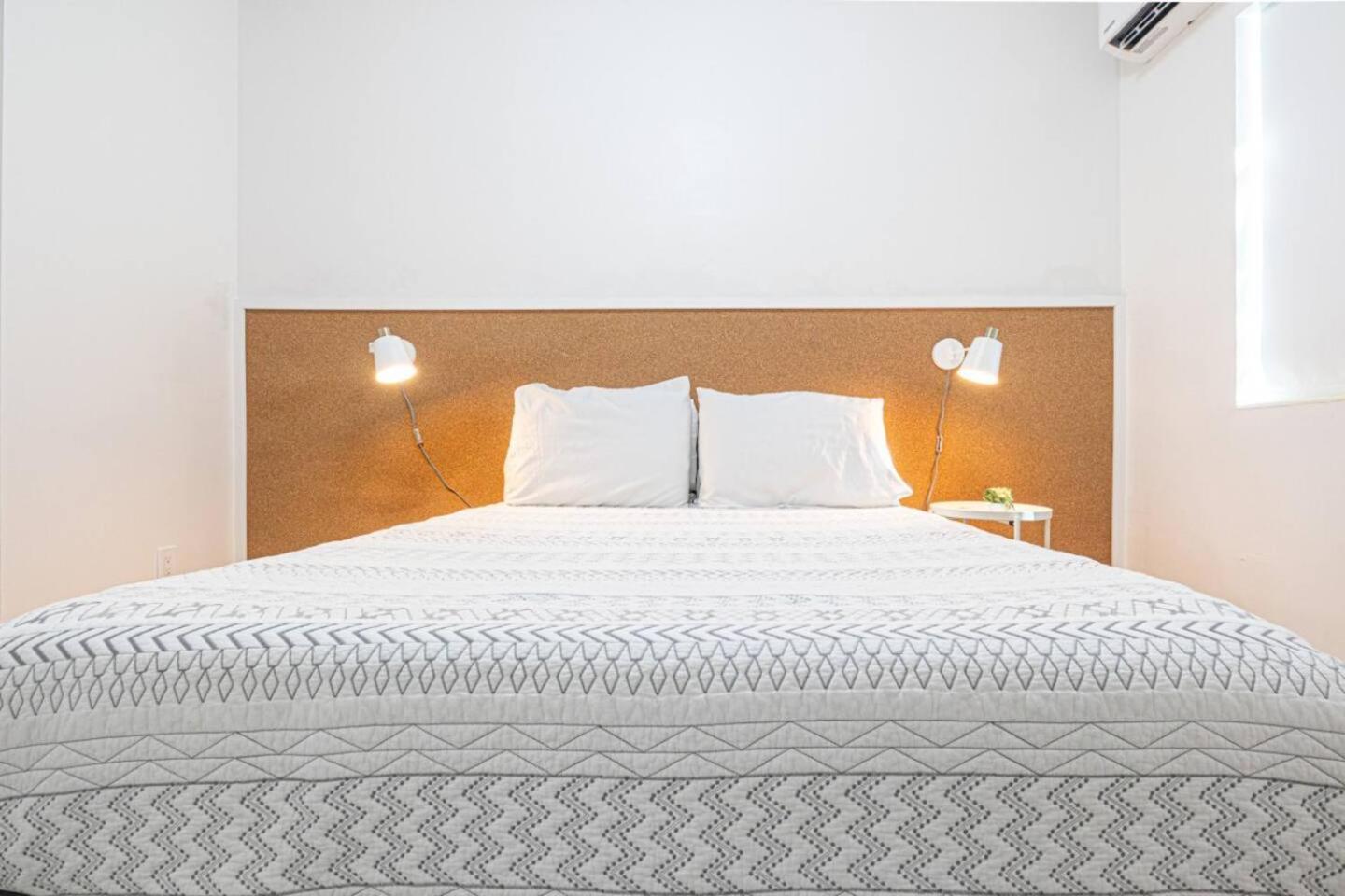 Stylish 2Bed Apartment El Portal ميامي المظهر الخارجي الصورة