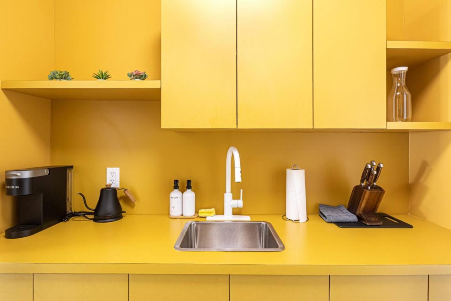 Stylish 2Bed Apartment El Portal ميامي المظهر الخارجي الصورة