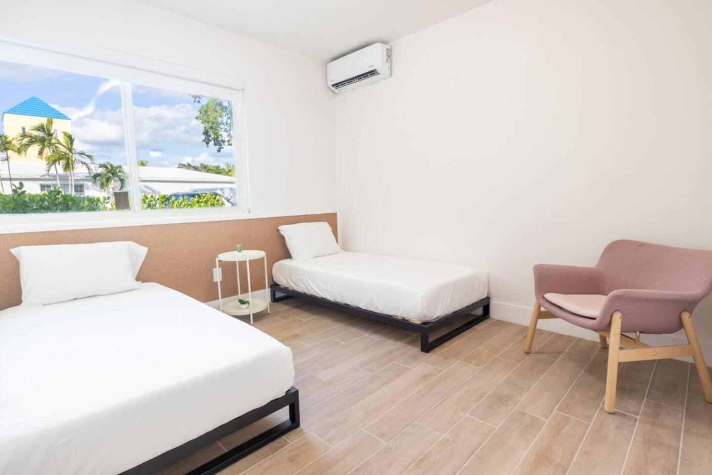 Stylish 2Bed Apartment El Portal ميامي المظهر الخارجي الصورة